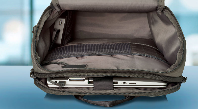 Mochila HP Pavilion Tech Gris de 15,6\